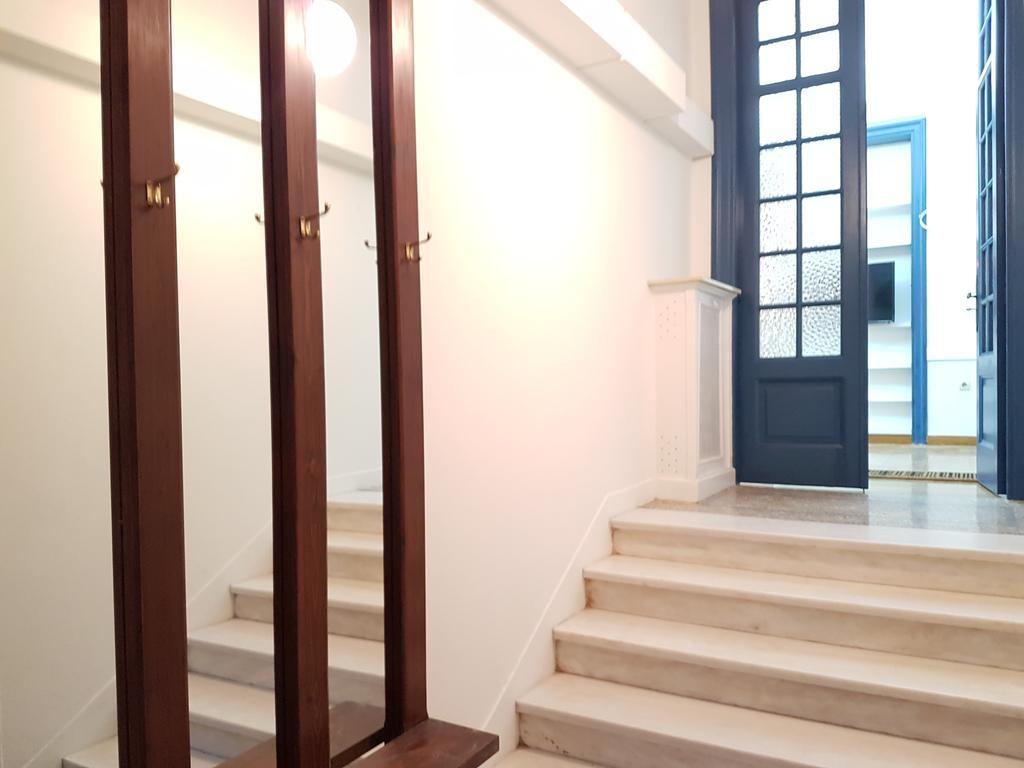 Errathens Aegean Apartment - Athens Center, 5 Bd, 2 Bath Екстер'єр фото